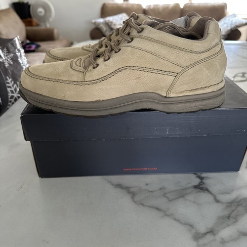 Rockport Sz 9 W Shoes World Tour Classic Nubuck Sand Men’s NIB - Picture 4 of 12