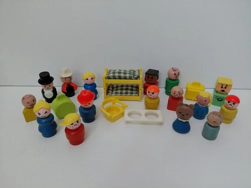 Vintage LOT of 20+ Fisher Price Little People Figures & Accessories