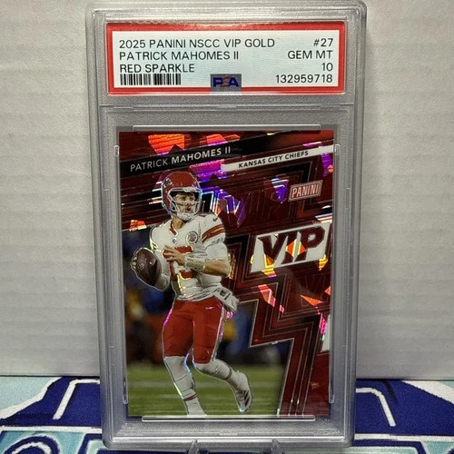 2025 - Patrick Mahomes II VIP GOLD Red Sparkle 14/99🔥🔥🔥💎💎💎POP 9!