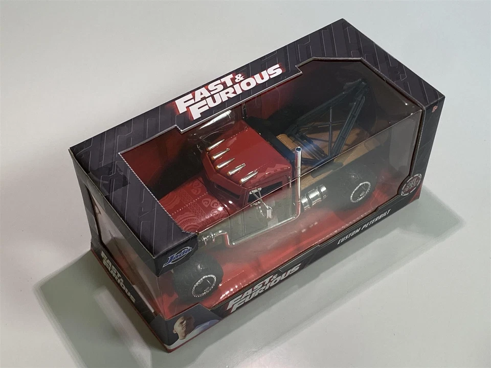 Fast and Furious Hobbs And Shaw Custom Peterbilt 1:24 Jada 32089 - Image 4 of 4