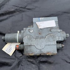 NOS Liebherr Hydraulic Valve 7408524