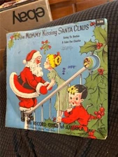 Vintage I Saw Mommy Kissing Santa Claus Record LP The Record Guild Of America