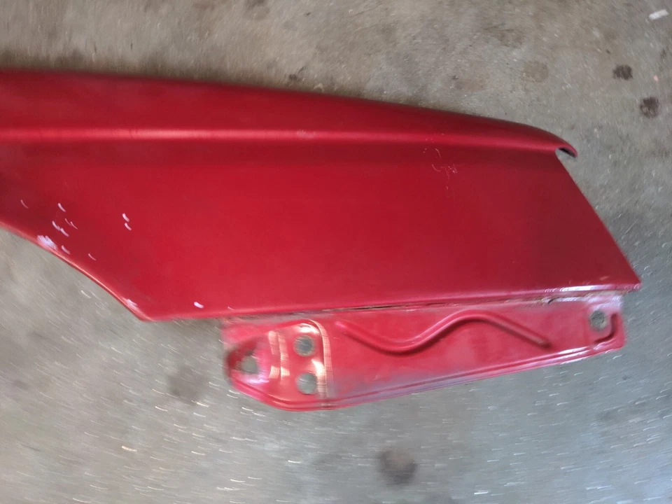 Guardabarros delantero pasajero Alfa Romeo 164 Foto 4 de 4