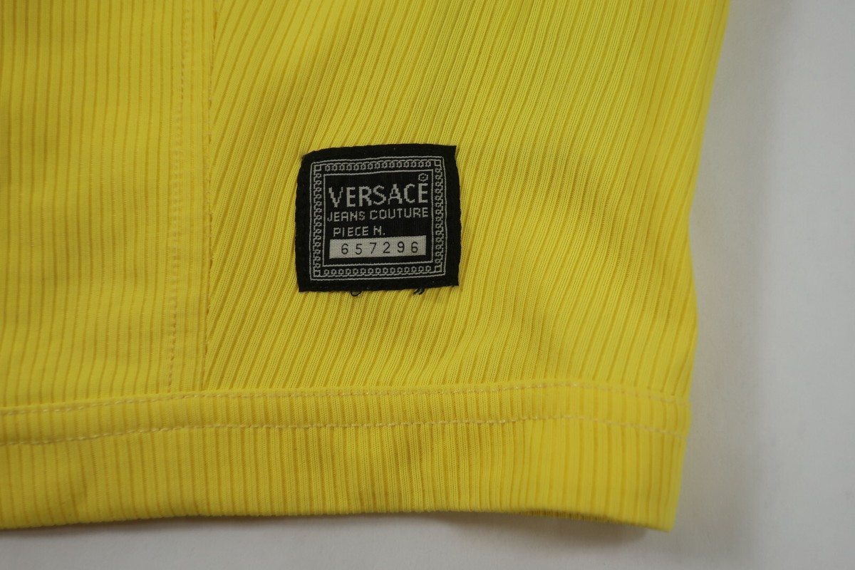 トップス gianni versace Y vintage Gianni Versace Tops for Women - Vestiaire Collective