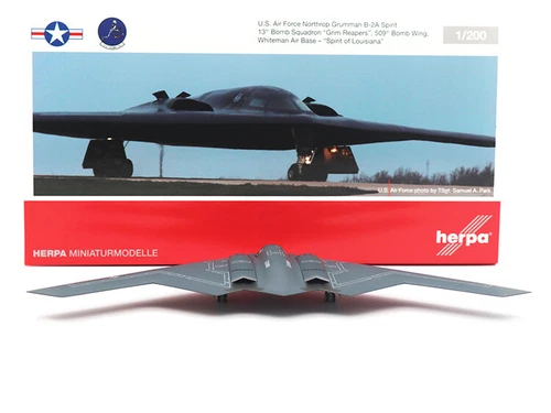 new 1/200 Louisiana Spirit B-2A Stealth Strategic Bomber Model Aircraft Toys - Picture 4 of 9