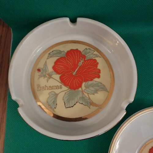Bahamas Mica Chokin 24k Gold Trim Ashtray and Trinket Tray - Picture 4 of 6