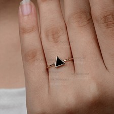 Solid 14K Yellow Gold Genuine Triangle Black Onyx Gemstone Solitaire Ring Fine