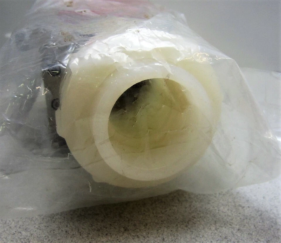 Particle Measuring Systems VML-1-PVDF-MU Type D Viewing Module New - Image 4 of 4