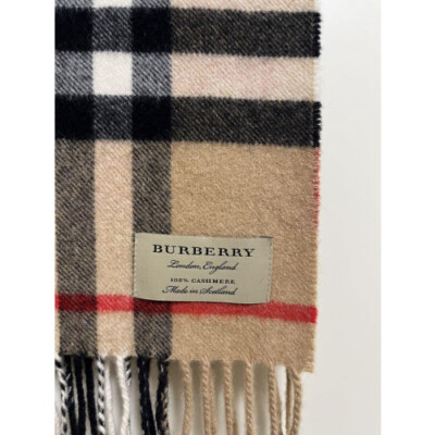 BURBERRY Small Heart Red Fringe Scarf 100% Cashmere USED