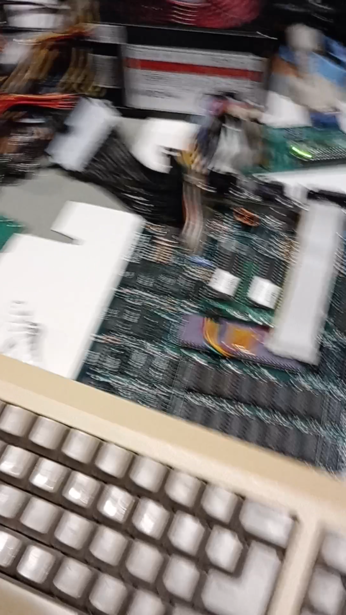 Apple Macintosh Mac 128K 512K Plus Mainboard Pi Pico VGA Video