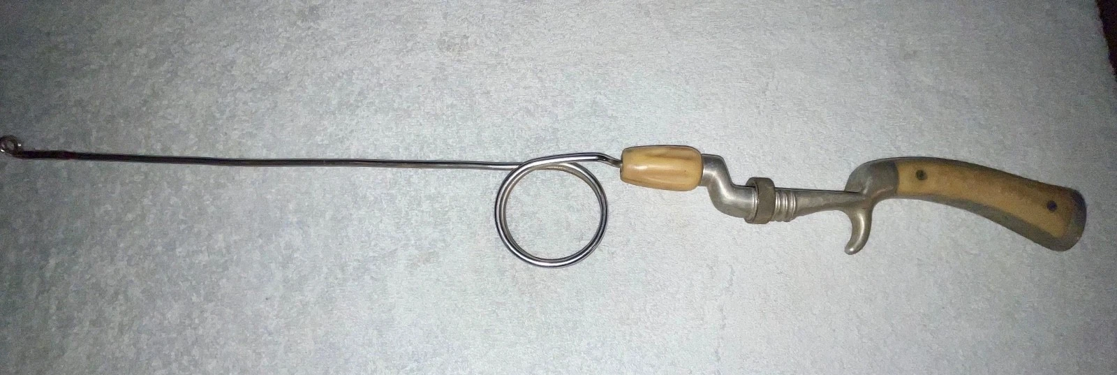 Vintage Stub Caster Compact Ice Fishing Rod Pole Estate Sale