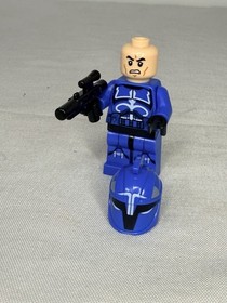 LEGO Star Wars Senate Commando Trooper Minifigure Printed Legs Helmet Blaster 