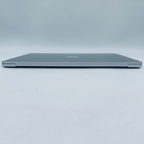 MacBook Air M4 2025 13-Inch 10-Core CPU 8-Core GPU 16GB RAM 256GB SSD In Silver - Picture 11 of 24