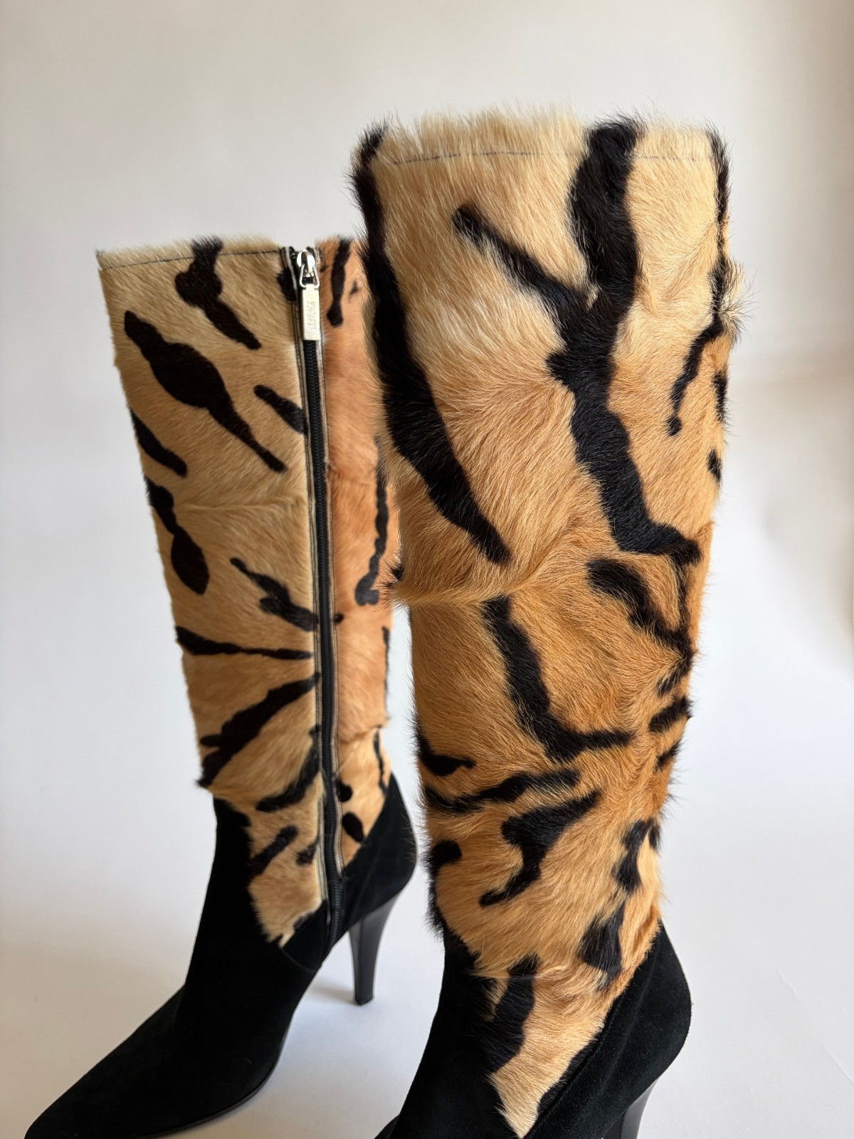 VINTAGE VERSACE FAUX FUR KNEE-HIGH BOOTS image 2