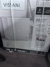 Vissani Chest Freezer 7 cu. ft. White Garage Ready, LED Light, 2 Storage Baskets