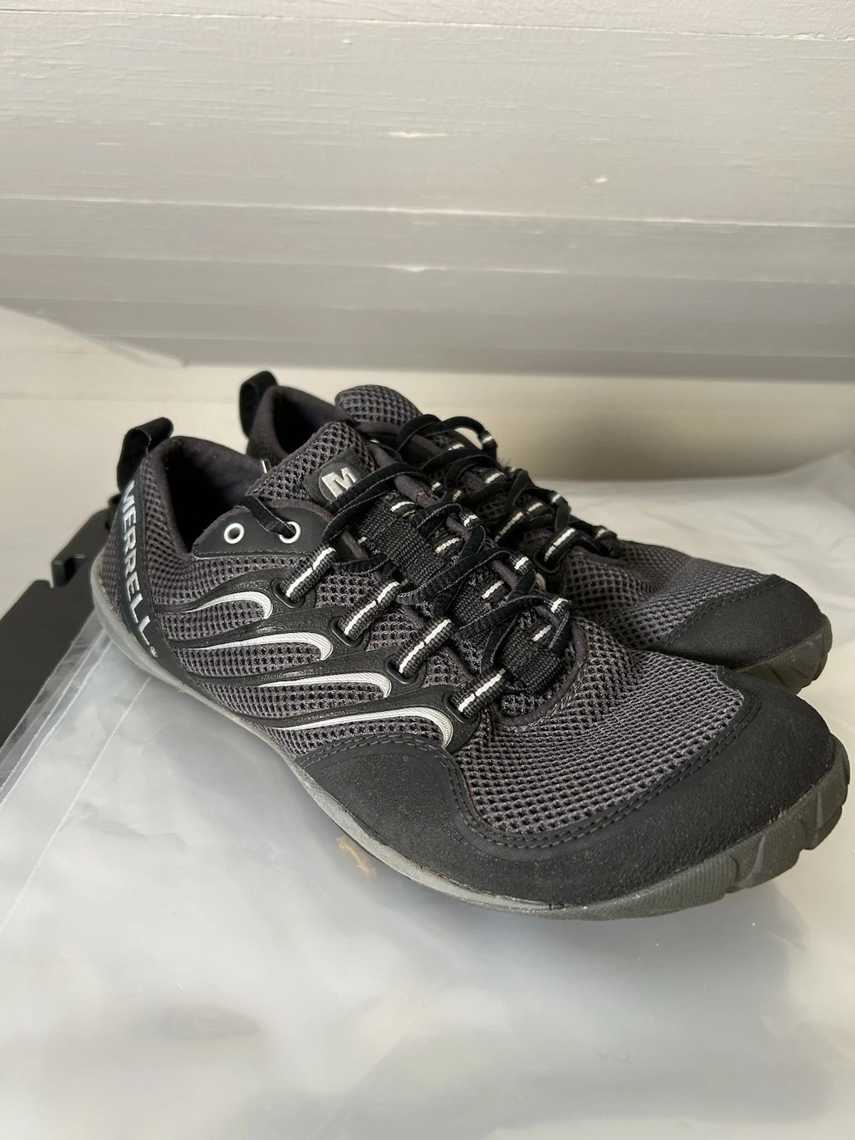 Merrell Barefoot Trail Glove J15647 Black/Granite Men's Size 9 Minimalist Shoe