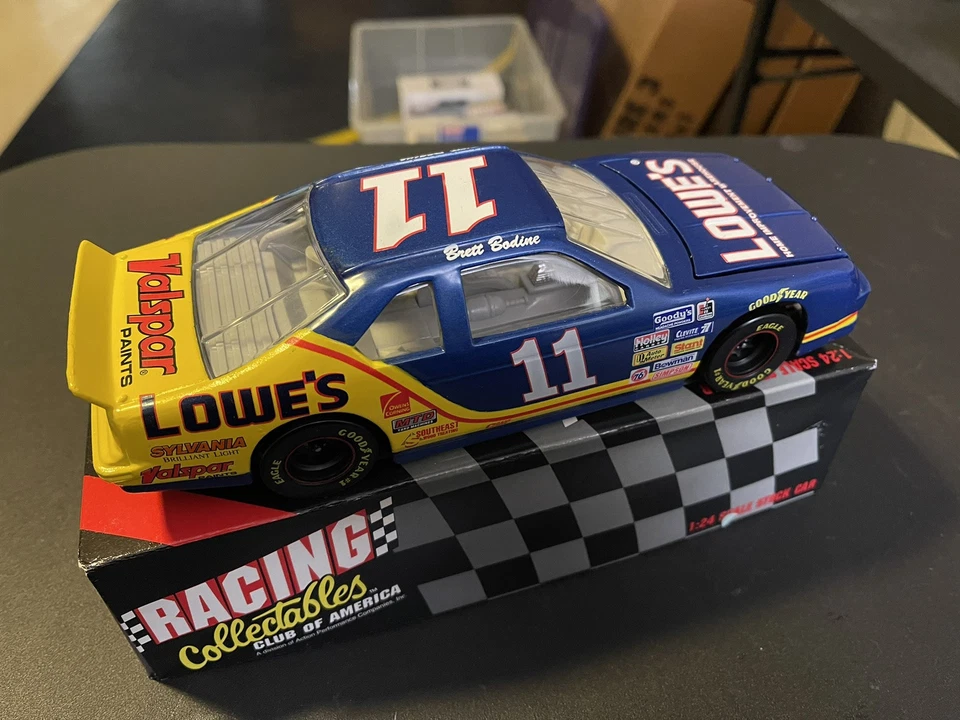 RCCA 1995 - Copa Winston coleccionable - #11 Brett Bodine - Ford Thunderbird Foto 2 de 4