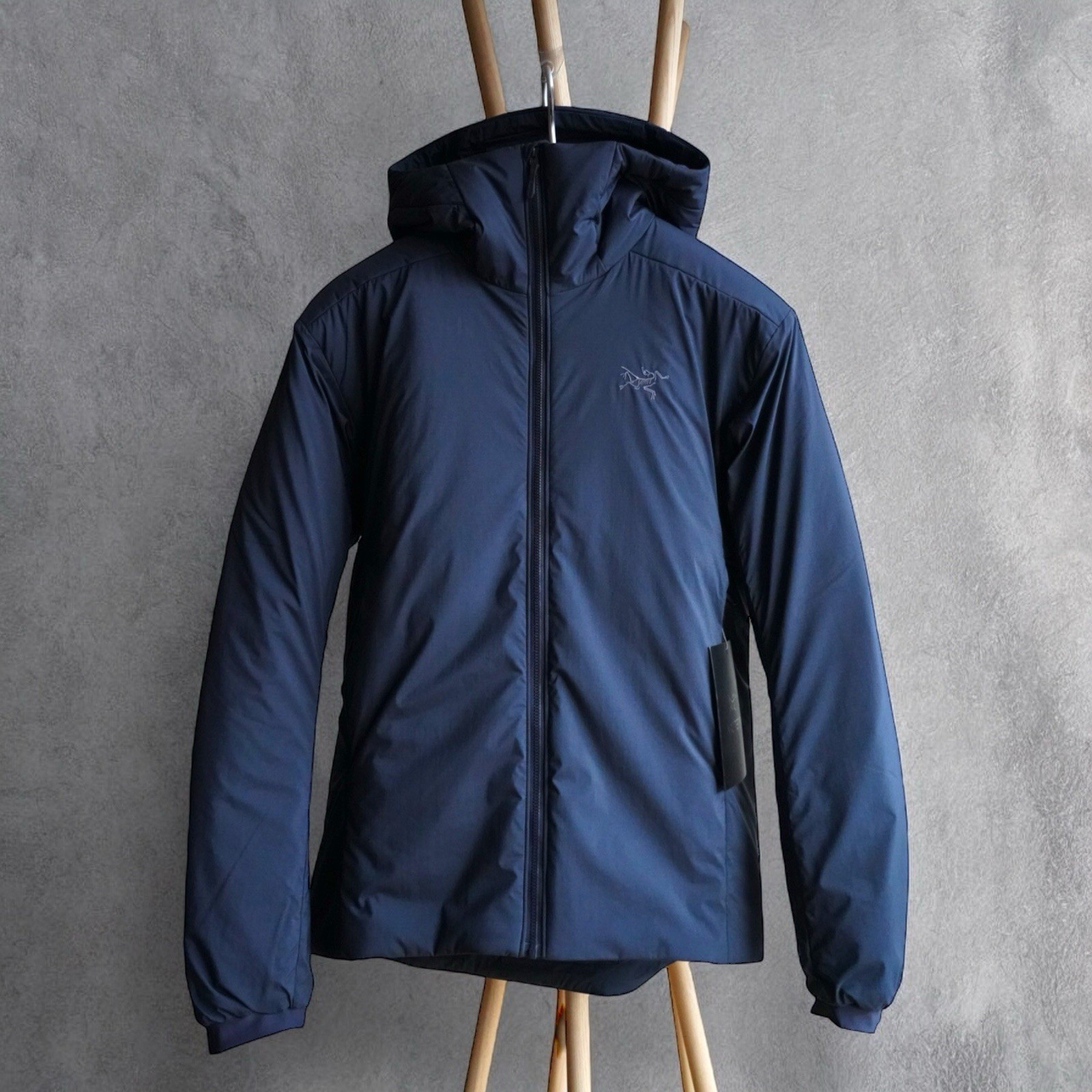 【Nuova】ARC'TERYX Atom Felpa con Cappuccio Pesante Uomo Taglia S Nero Zaffiro