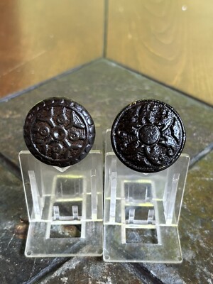 LOT OF 2 ANTIQUE CAST IRON DECORATIVE SALVAGED DOOR KNOBS NICE!