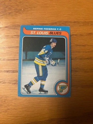 1979-80 Bernie Federko O-Pee-Chee hockey card - #215 - St Louis Blues