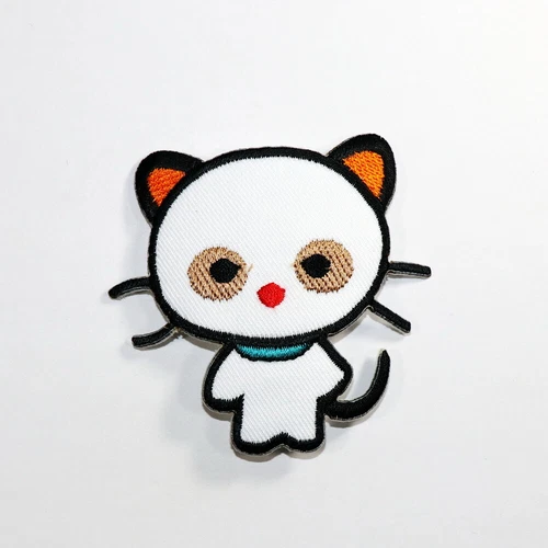 White Cat Cartoon Patch Kitten Pet Animal Artwork Emblem for DIY Iron on Clothes