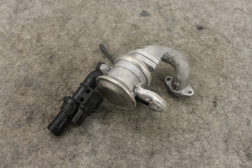 Audi R8 42 & R8 4S Kombiventil 07L131101F AGR Ventil Adapter 07L131166E links