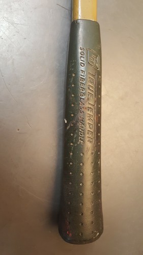 Vtg True Temper Claw Hammer No. FG16 Fiber Glass & Rubber Handle Octagon Neck - Picture 5 of 11