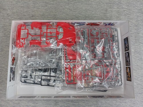 Direct from Japan Enzo Ferrari Red Version TAMIYA: 1/24 - Picture 8 of 10