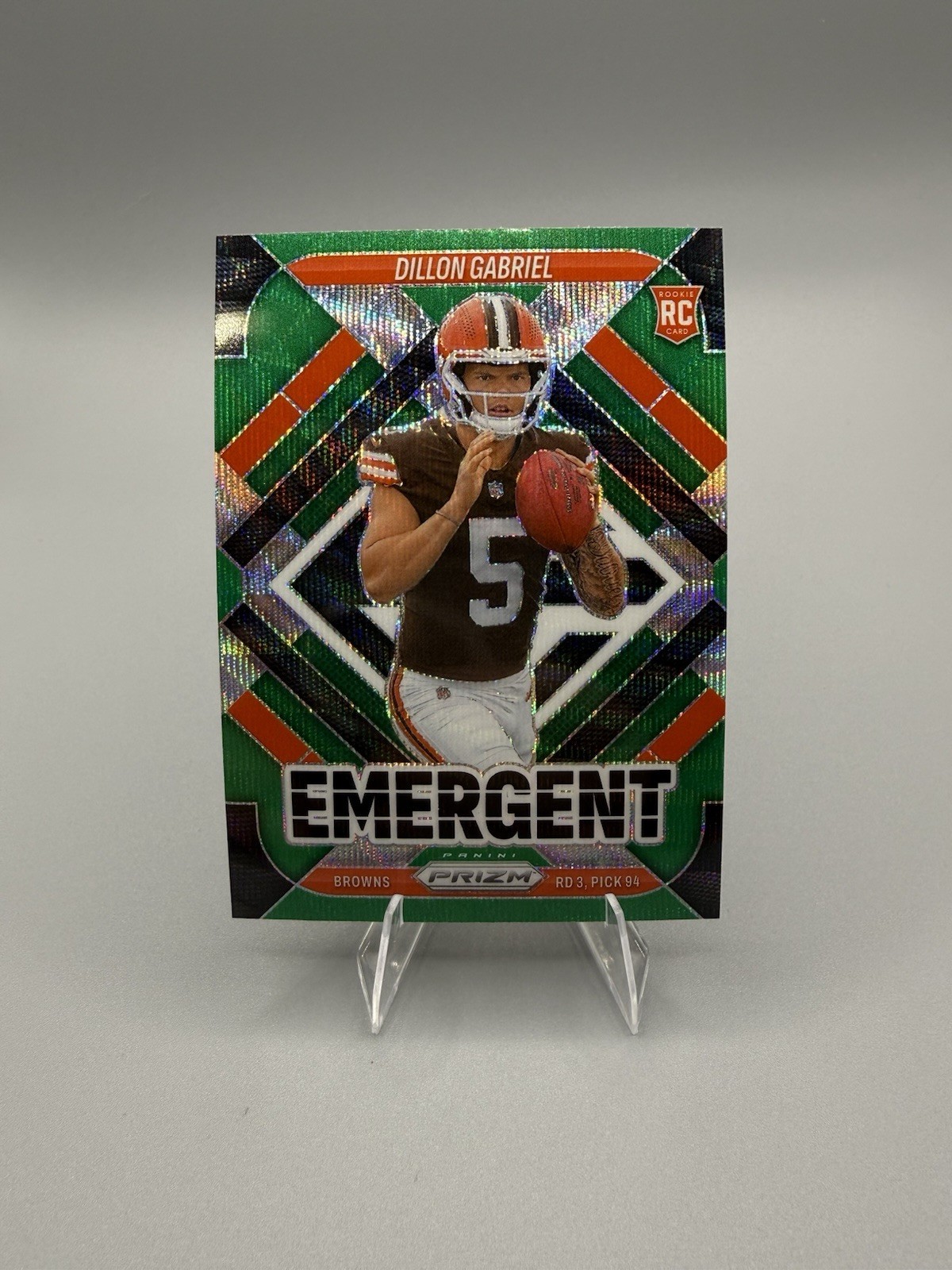 2025 Panini Prizm Emergent Dillon Gabriel Green Wave Prizm Browns #18