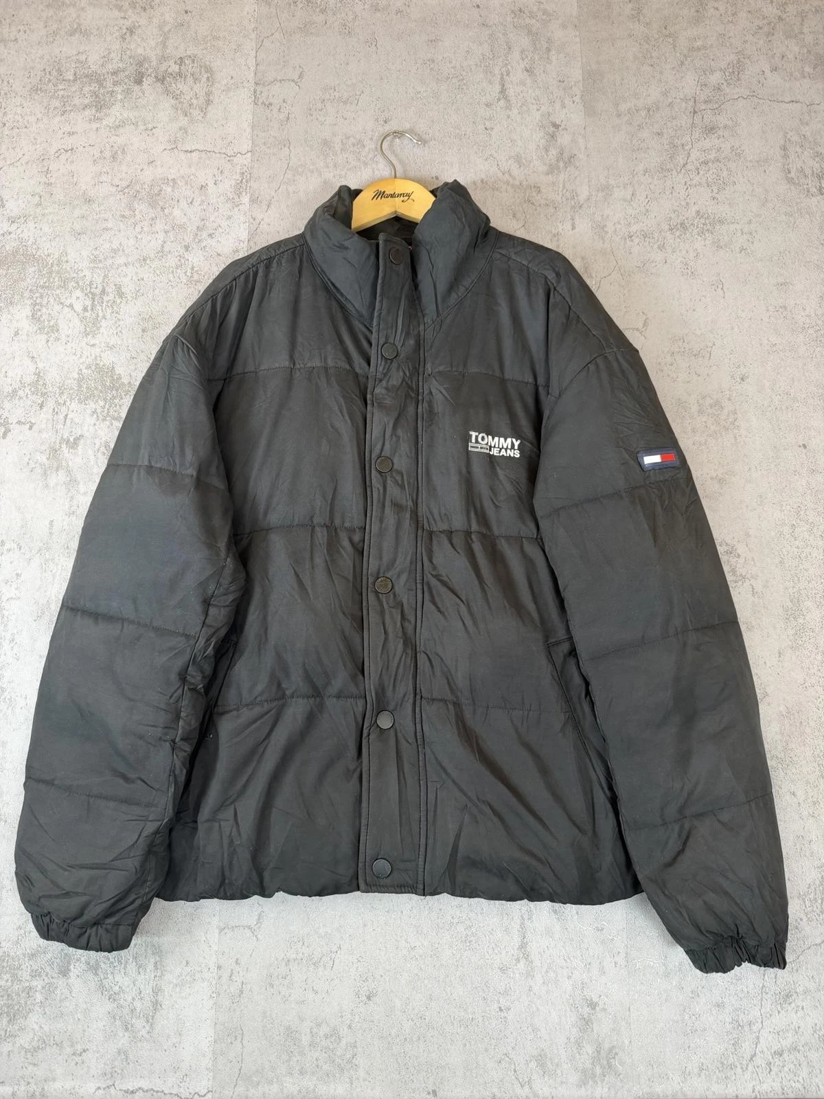 Tommy Jeans Black Puffer Jacket – Size S