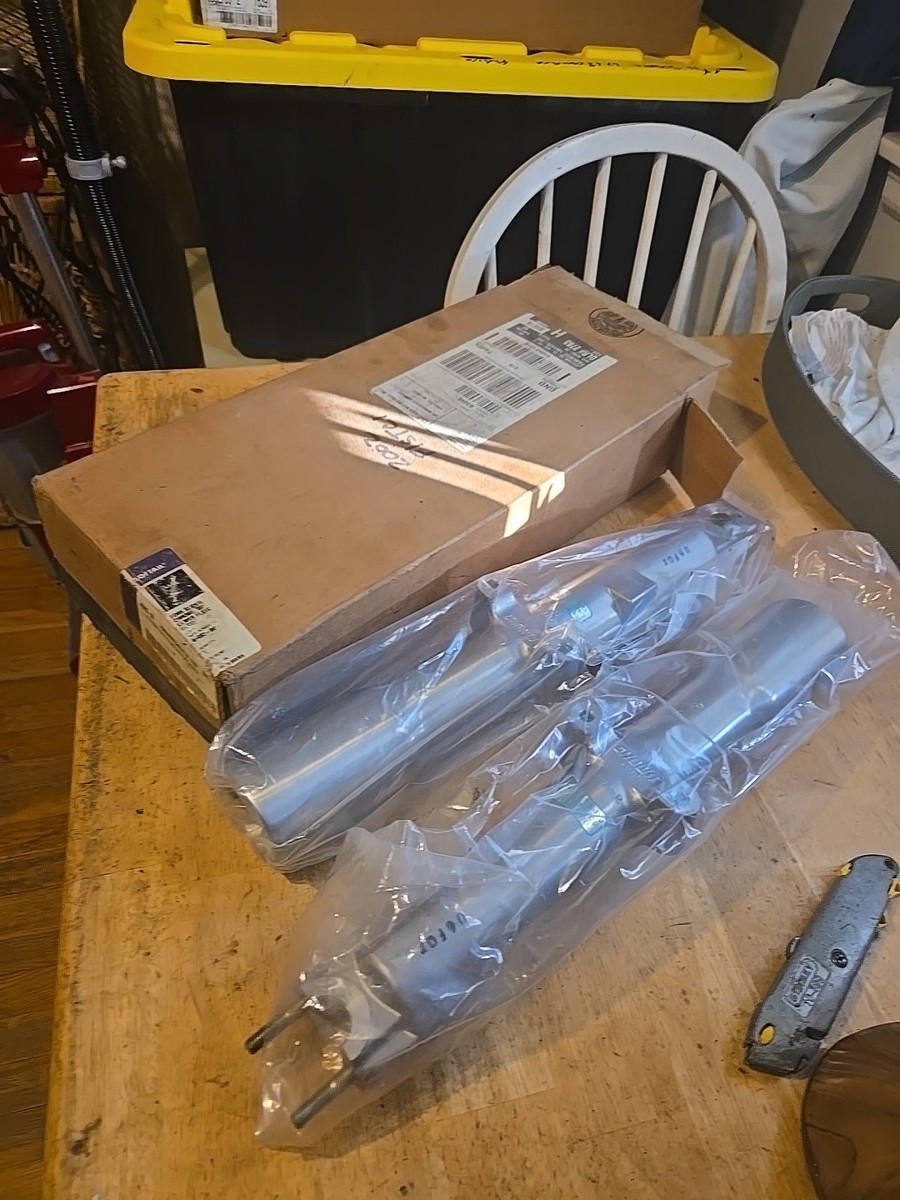 その他 RT-8314453760 NOS NEW IN BOX ORIGINAL Harley Davidson Lower Fork Sliders (46482