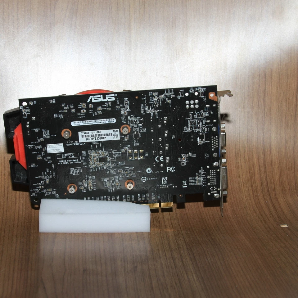 Placa de Vídeo Asus Nvidia GeForce GTX650 DC 1GB GDDR5 PCIe Não Testada - Imagem 2 de 4