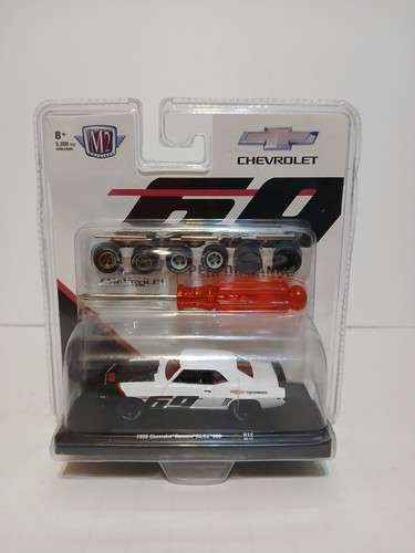 Ruote auto M2 Machines ESCLUSIVE 1969 Chevrolet Camaro SS/RS 396 R12 Bubble Pac