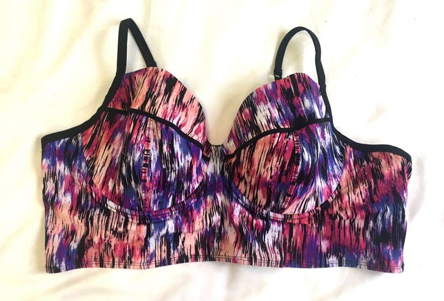 Torrid Mirage Bikini Top Underwire Swim Bathing Suit Size 5 5x 28