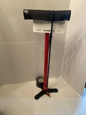 Lezyne Classic Floor Drive 220psi/ 15.2 bar