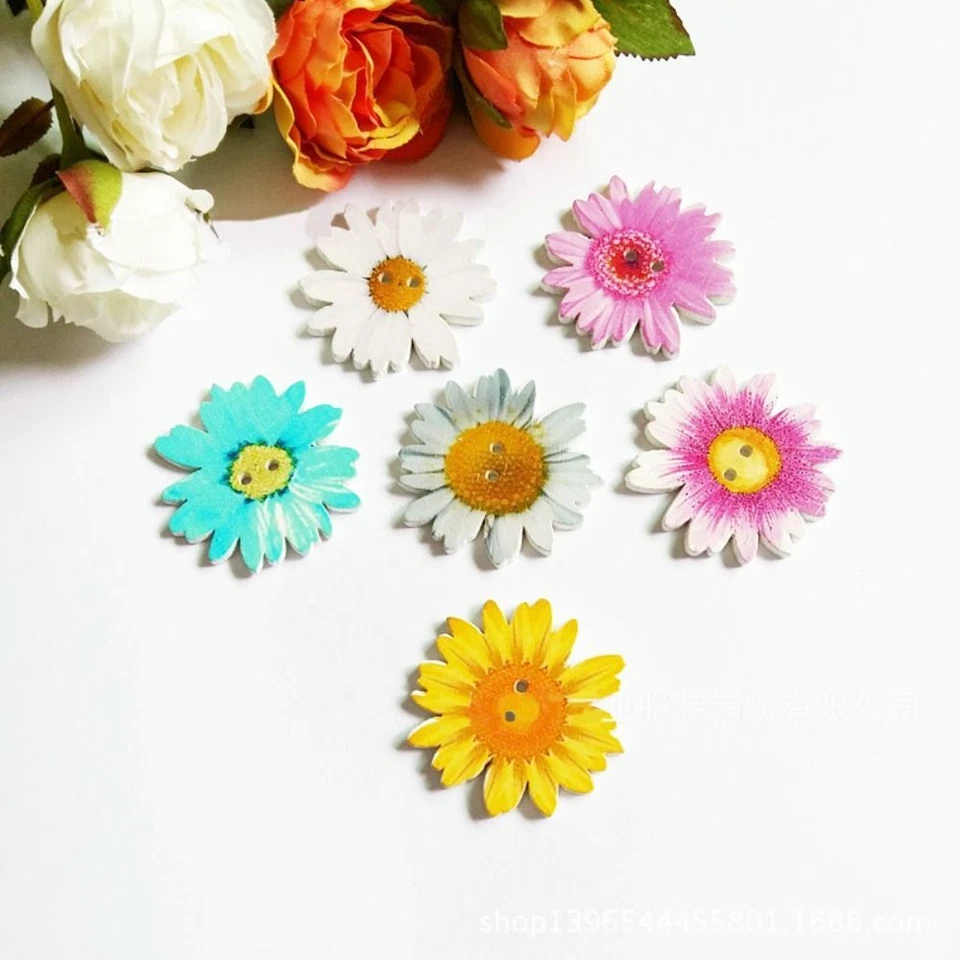 50PCS 2 Holes Flower-Shaped Wooden Button Daisy Sewing Button Clothing Sewing - Image 4 of 4