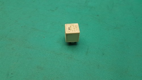 Relé original Jaguar XJS XJ6 XJ12 XJ40 12V V23134-A55-X149 DAC7151 - Imagen 3 de 11
