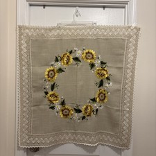 Unbrended Embroidered/Crochet Tablecloth Color Ivory 37" x 37" new