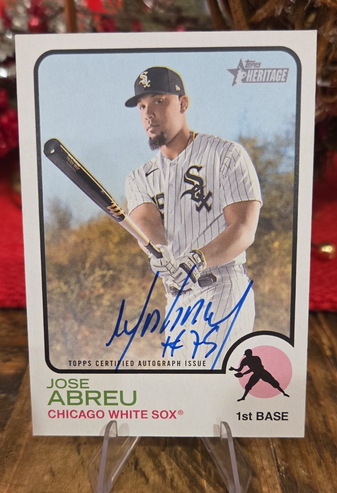 2022 Topps Heritage - Real One Autographs José Abreu #ROA-JA Sox On Card Auto