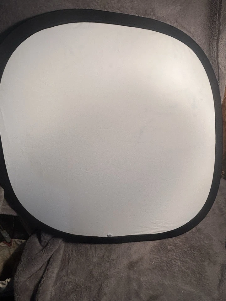 Reflector de luz plegable Lastolite para fotografía Foto 2 de 4