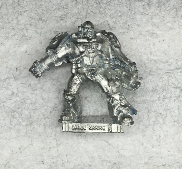 Games Workshop - WH40k Ultramarine Tyrannic War Veteran - Citadel Metal OOP (D)