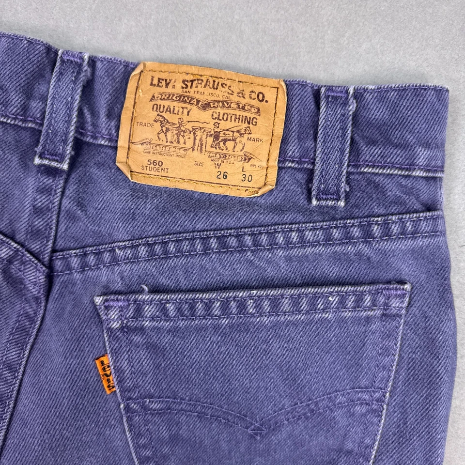 Vintage Levis Jeans Mens 26x30 Purple 90s Orange Tab 560 Student Made USA Loose - Image 3 of 4