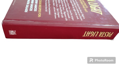 Pasta Light Cookbook OVER 200 GREAT TASTE-LOW FAT PASTA RECIPES - Picture 2 of 5