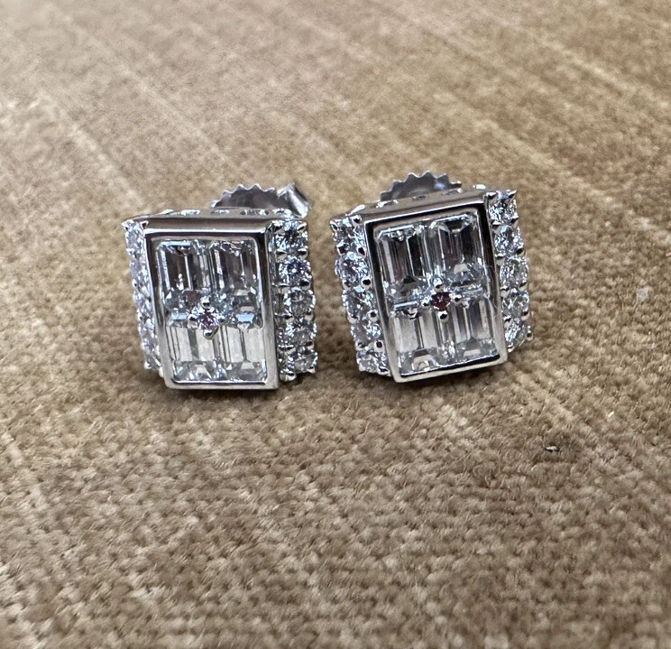 Pendientes cuadrados de diamantes ilusión con diamante rosa central en platino - HM2498SI