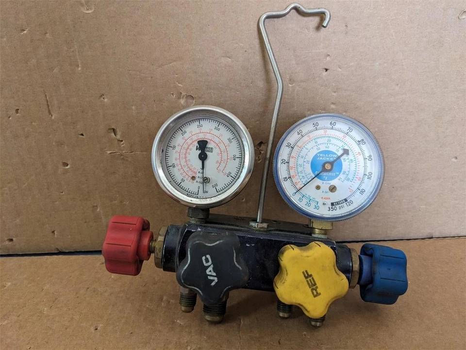 Colector multimecánico Imperial Eastman cuatro válvulas AZUL Y ROJO 4 válvulas Foto 2 de 4