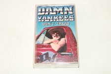 DAMN YANKEES - Don't Tread Cassette Tape