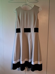 green emerald velvet dress Calvin Klein Women's Dress, Colorbloack Sheath Dress, Indigo/White, 14 at  Amazon Women's Clothing store