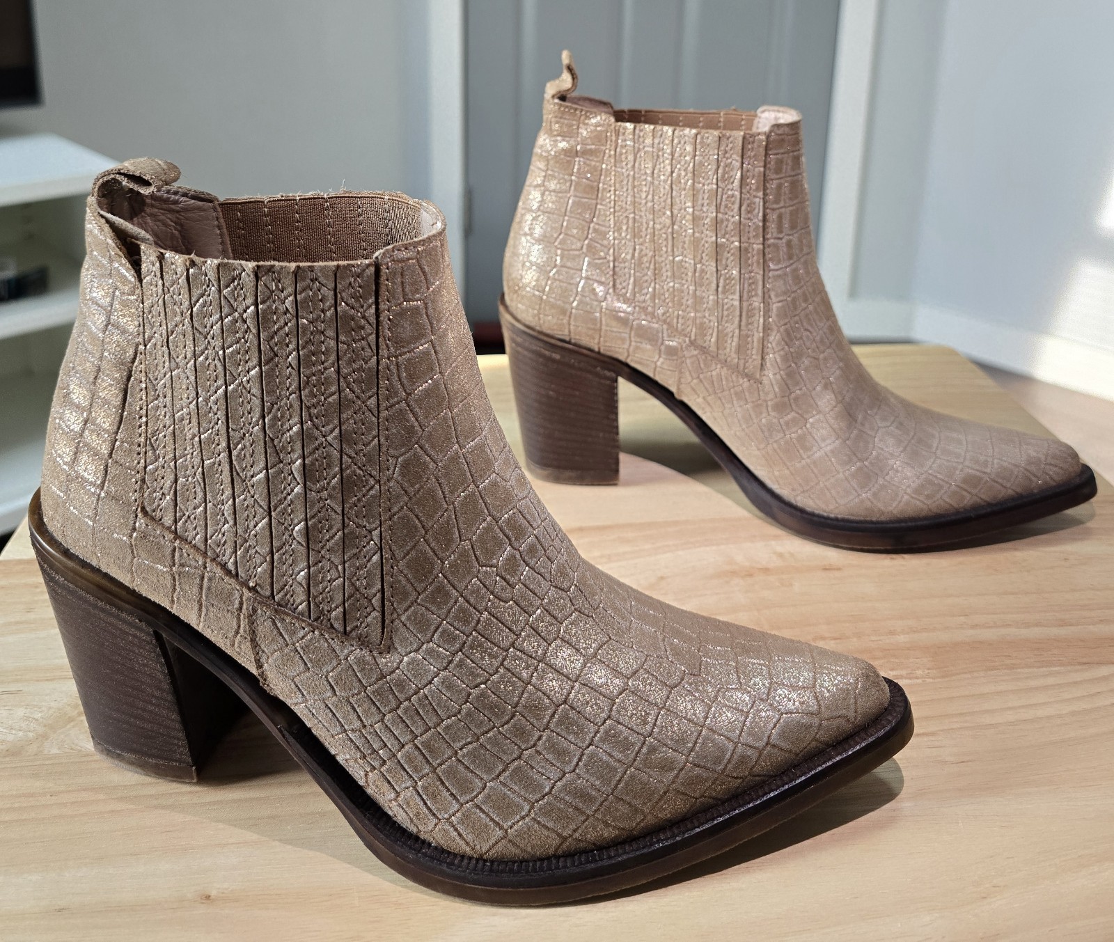 Emanuele Crasto  Python Embossed Leather Chelsea … - image 1