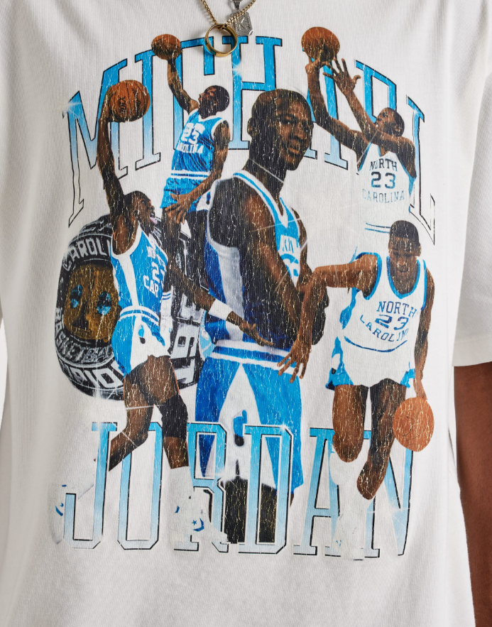 NEW* Men's NIKE AIR JORDAN FLIGHT ESSENTIALS Oversized Tee WHITE