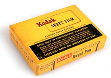 KODAK ROYAL PAN SHEET FILM, 25 SHEETS 2 1/4x3 1/4in, UNOPENED